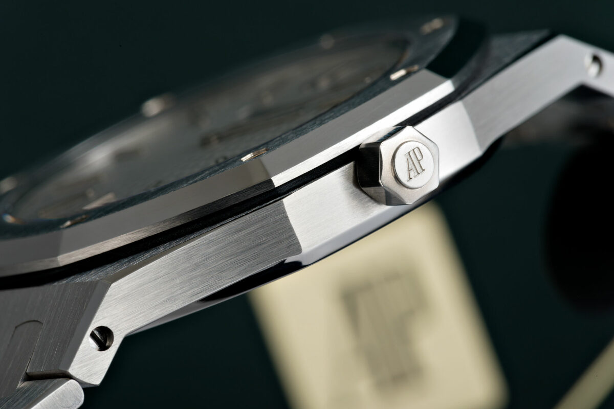 أفضل ساعات أوديمار بيجيه Audemars Piguet 2023 69 623361f6edb68 1 أفضل ساعات أوديمار بيجيه Audemars Piguet 2023