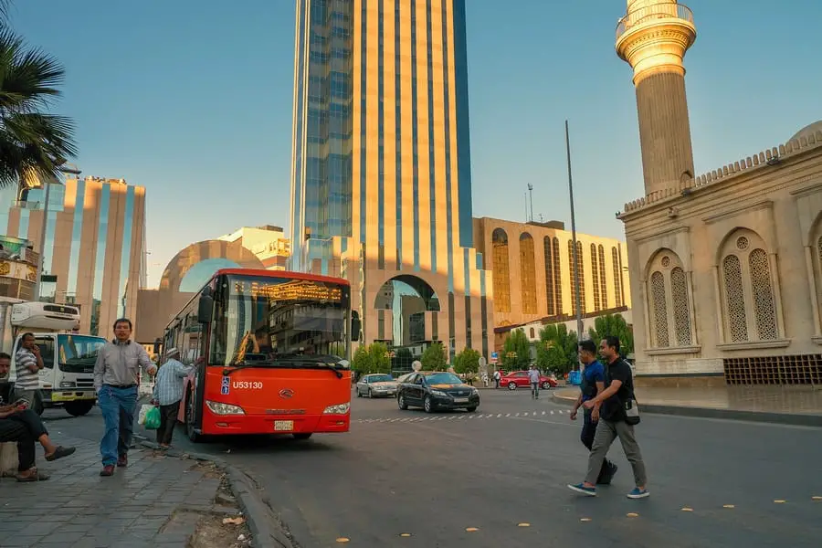 حافلة عمومية في جدة