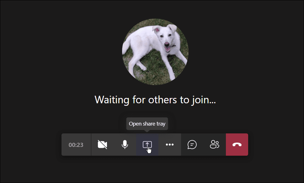 شرح استخدام السبورة البيضاء في اجتماع مايكروسوفت تيمز 23 افتح علبة المشاركة طريقة استخدام السبورة في Teams