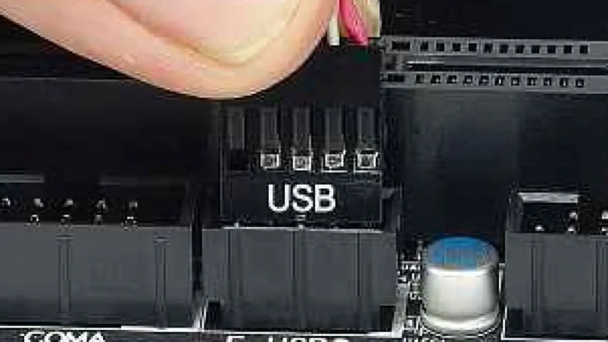 المذربورد الناهضون USB الاتصال