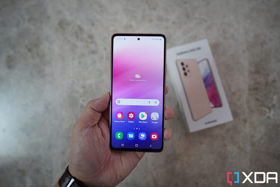Galaxy A53 display.