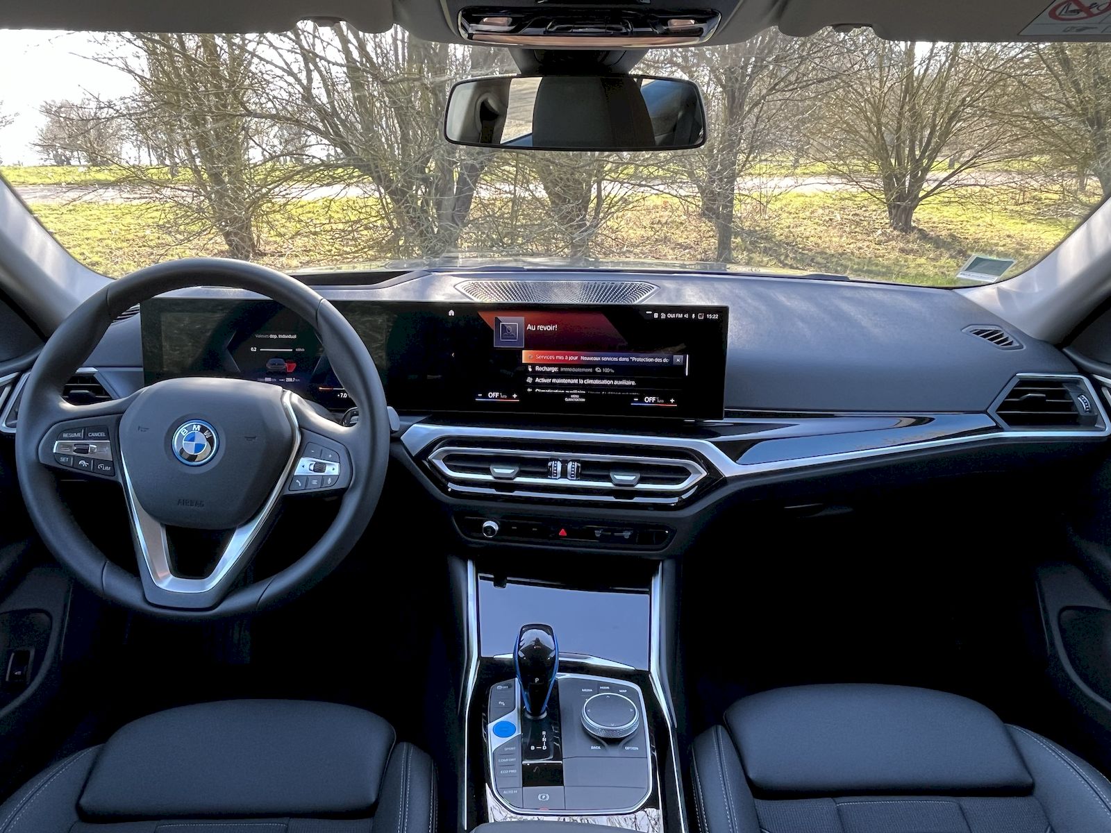 BMW i4 eDrive35 Review: Great Electric Sedan Fails to Outdo Tesla 15 essai-bmw-i4-edrive3515