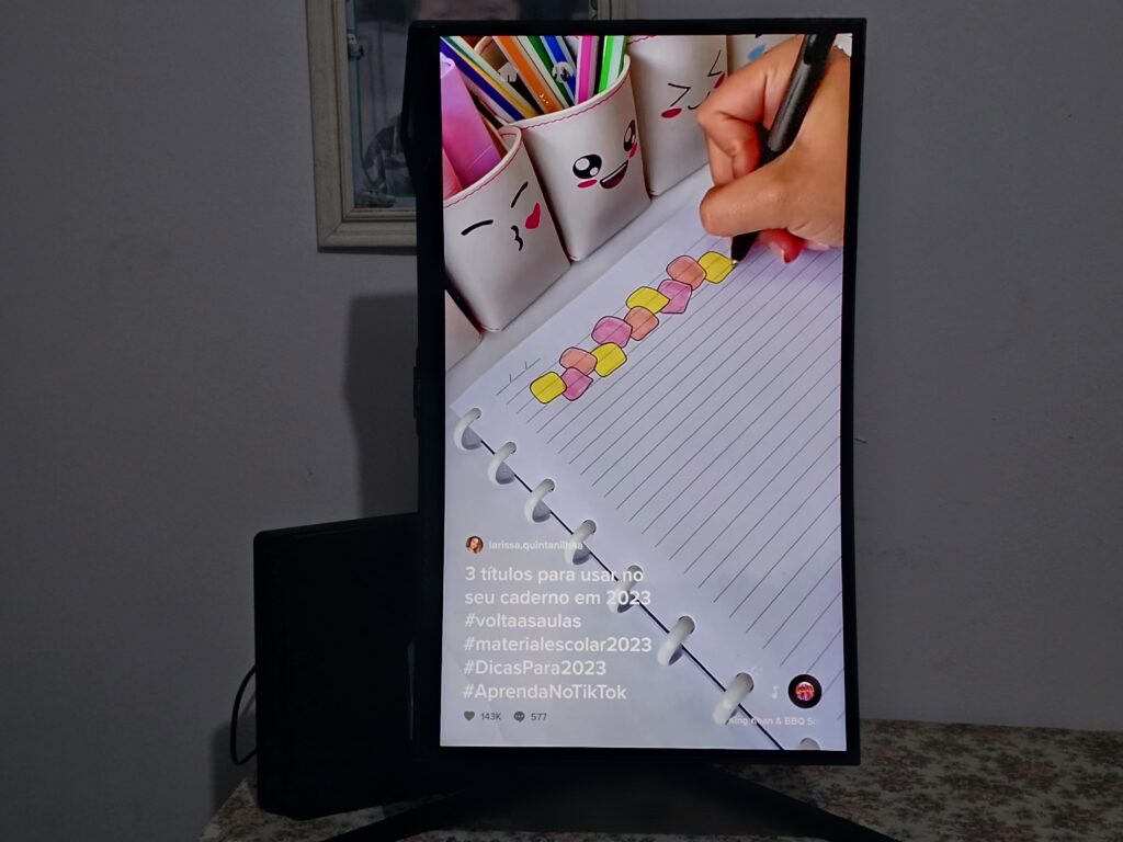 Odyssey G6 Screen Vertical