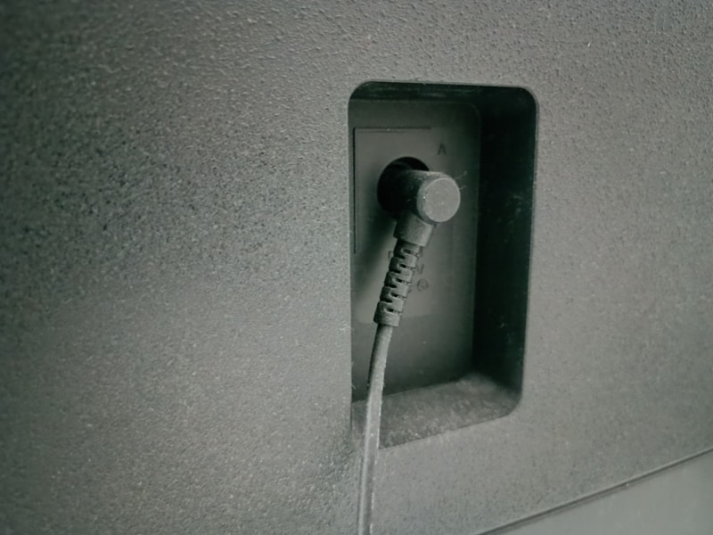Philips TV Turns On By Itself (Explained & Resolved) 4 cordon alimentation tv sony